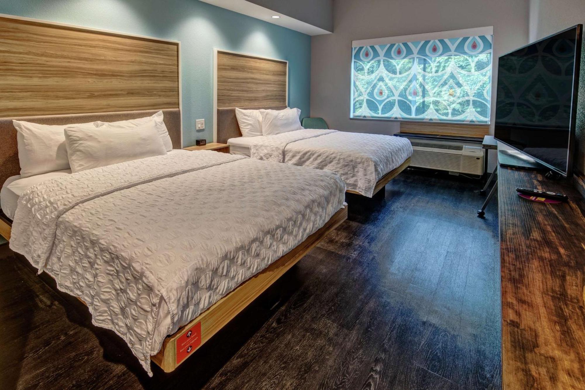 Tru By Hilton Roanoke Hollins Hotel Екстериор снимка